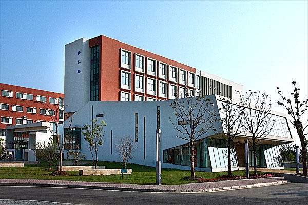 德瑞亞空壓機(jī)應(yīng)用于上海寶山工程科技園區(qū),助力實(shí)業(yè)騰飛 德瑞亞空壓機(jī)應(yīng)用于上海寶山工程科技園區(qū),助力實(shí)業(yè)騰飛